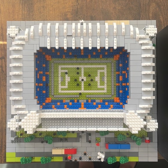 Nanoblock Microblocks - Real Madrid Stadium - Used - Picture 2 of 7